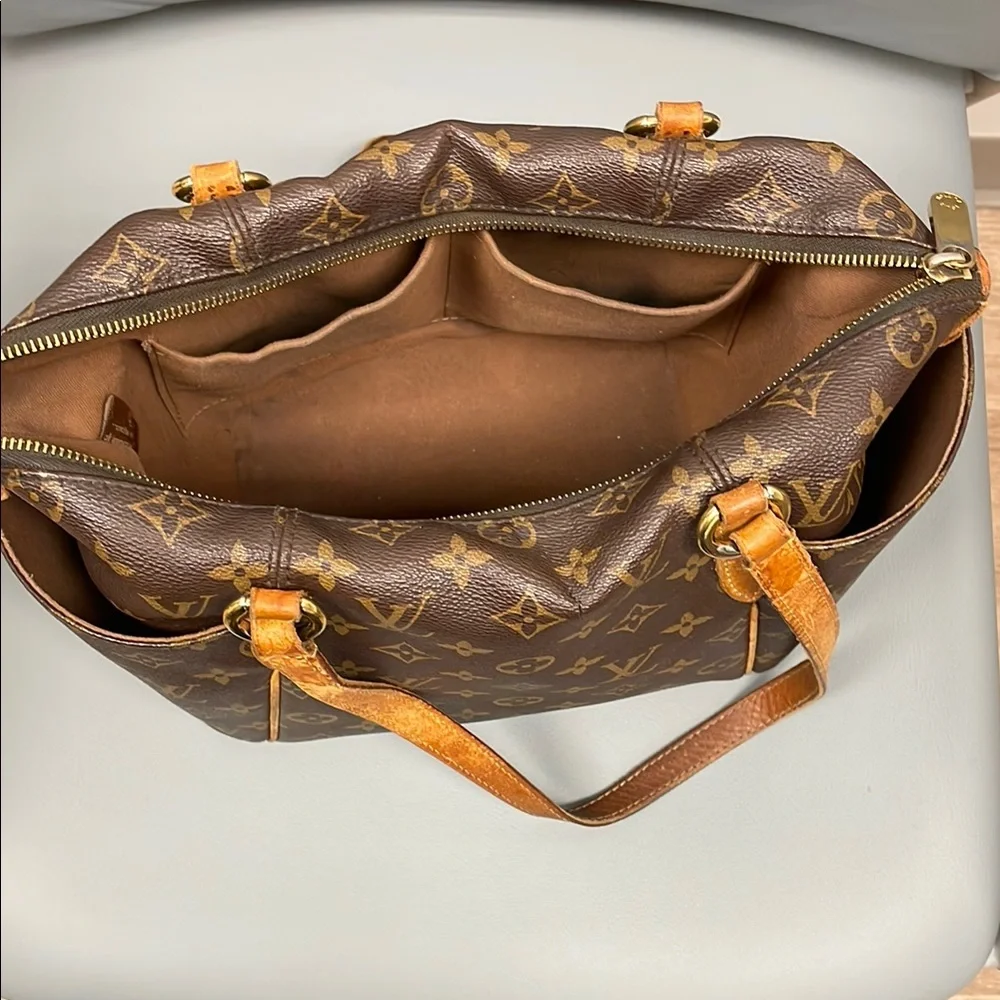 Louis Vuitton Brown Monogram Tote - Picture 2 of 7